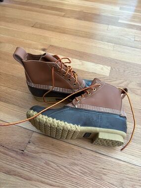 Women’s Short LLBean Bean Boots Size 7